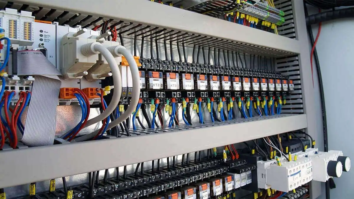 CONVERTIDORES DE SEÑALES DE PROCESOS